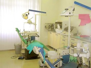 Izrada krunica, mostova i proteza