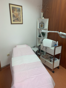 Moderno opremljena dermatološka ordinacija Novi Sad